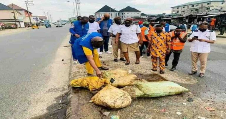 Police finds seven Bags of human heads near Iwofe Road, in Port Harcourt