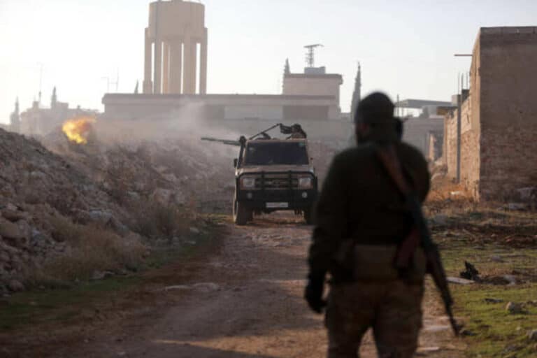 At Least 30 Killed as Syria Sectarian Violence Escalates in Sweida | Epicstorian News Security forces in Sweid respond after deadly clashes between Druze fighters and Sunni tribes escalate violence.