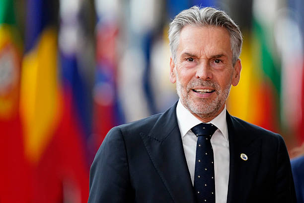 Coalition of the Willing: PM Schoof Confirms Coordinated European Support for Ukraine Security | Epicstorian News Dick Schoof, Prime Minister of Netherlands, arrives at European Council Brussels to discuss Ukraine, Middle East, defence