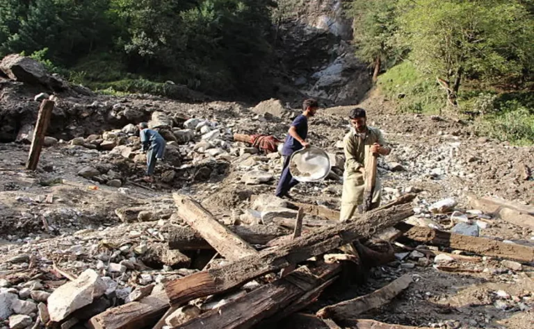 Residents struggle during sudden floods in Pakistan, India-administered Kashmir, and Nepal as rescue operations continue.