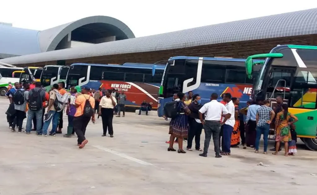 Tanzania Transport Operators Demand Urgent Government Action on Rising Fuel Prices | Epicstorian News Commuters boarding buses in Dar es Salaam as Tanzania transport operators demand urgent reforms from government.
