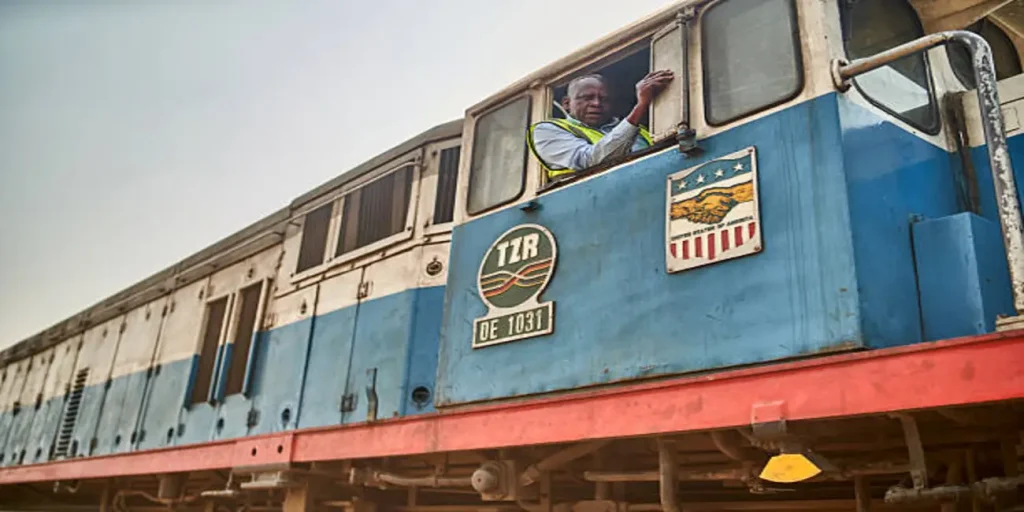 China signs $1.4 billion deal with Zambia and Tanzania to upgrade TAZARA railway | Epicstorian News Officials from China, Zambia and Tanzania sign $1.4 billion agreement to modernize TAZARA railway infrastructure.