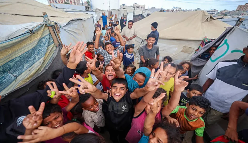 UN Braces for Largest Aid Operation in Gaza as Ceasefire Opens Borders | Epicstorian News Ceasefire enables Gaza humanitarian aid delivery into blockaded areas, relief groups prepare mass distribution, but access remains contested