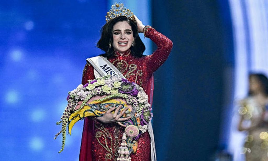 Fatima Bosch receives the Miss Universe crown during the 2025 finale amid significant international pageant controversy.