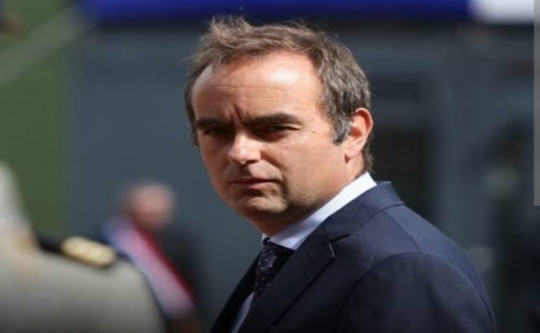 Grant Thornton CEO Faces Probe Over Rs3.6 Million Air Mauritius Advisory Fee | Epicstorian News Grant Thornton CEO under investigation as investigators review documents related to disputed Air Mauritius advisory fee payment.