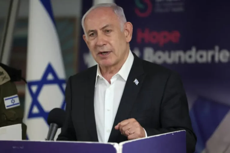 Israeli PM Benjamin Netanyahu speaks at a press conference during ongoing debates over his requested presidential pardon.
