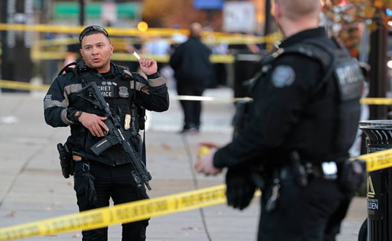 Members of Secret Service respond at shooting scene where two National Guards were attacked near the White House.