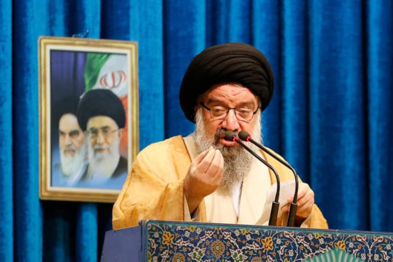 Iran’s Supreme Leader Calls for Death Penalty for Protesters Amid Worsening Unrest | Epicstorian News Iranian cleric Ahmad Khatami delivers sermon in Tehran during protests amid nationwide unrest and government crackdowns.