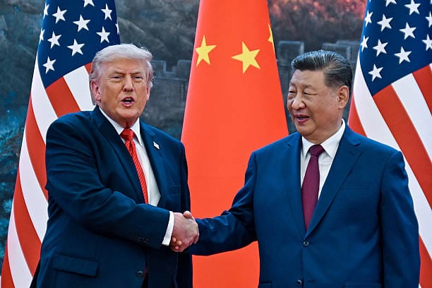The 1985 Iowa Visit That Still Echoes in Today’s U.S.–China Power Talks | Epicstorian News Xi Jinping’s 1985 Iowa visit during agricultural exchange resurfacing amid renewed U.S.–China diplomatic talks